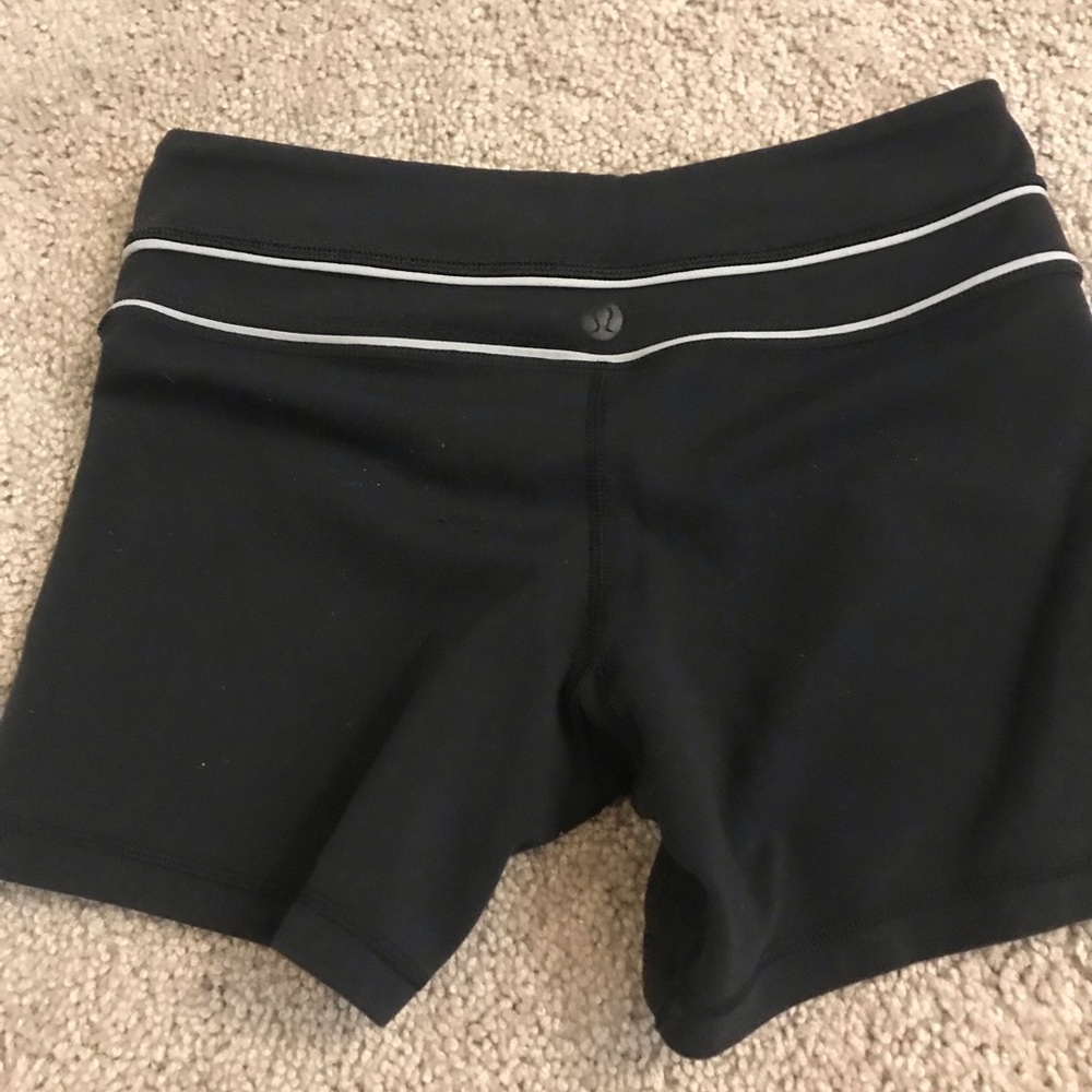 Lululemon black workout shorts